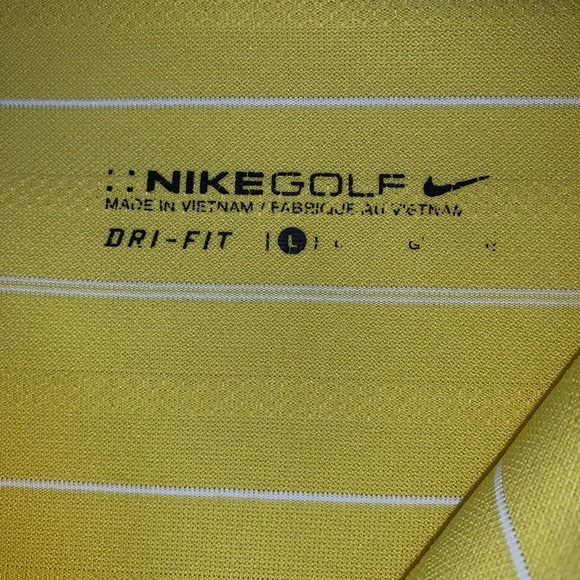 EUC Nike Golf Dri Fit Polo Size L. - Picture 3 of 3